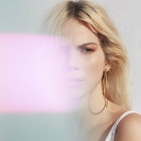 主持人&nbsp;崔賢貞